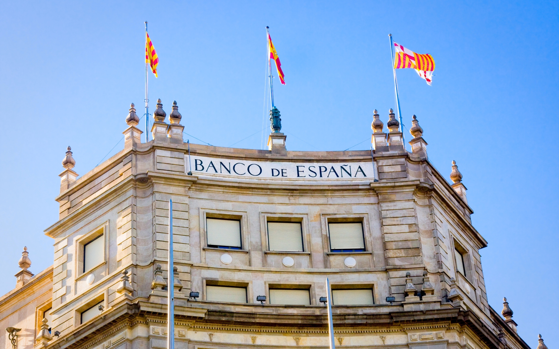 Legalización de traducciones al idioma español para bancos de España